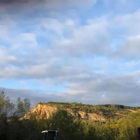 Vibrant In With Private Terrace וילינגן