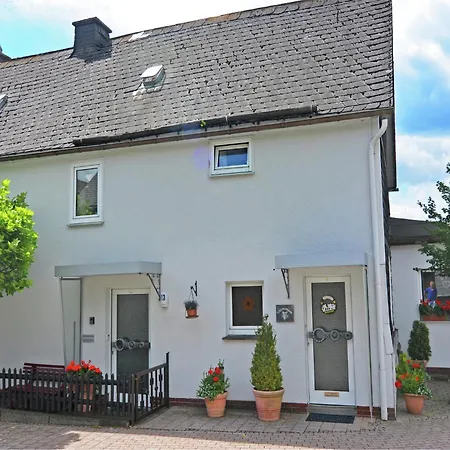 Vibrant In With Private Terrace